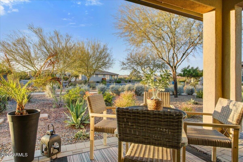 22-Covered Patio Views