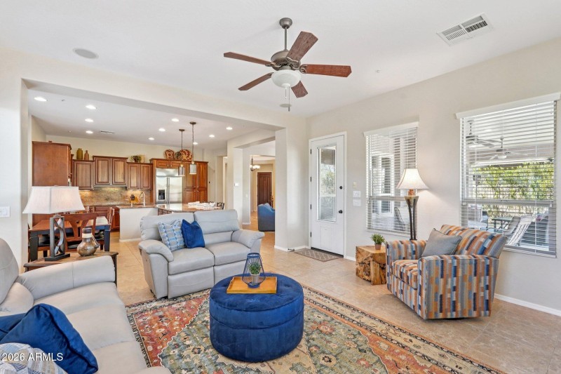 15-web-or-mls-N 127th Ln-S0703-015