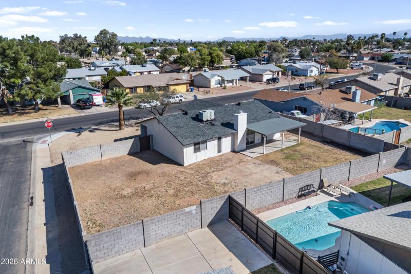 38_525 w el prado rd-36