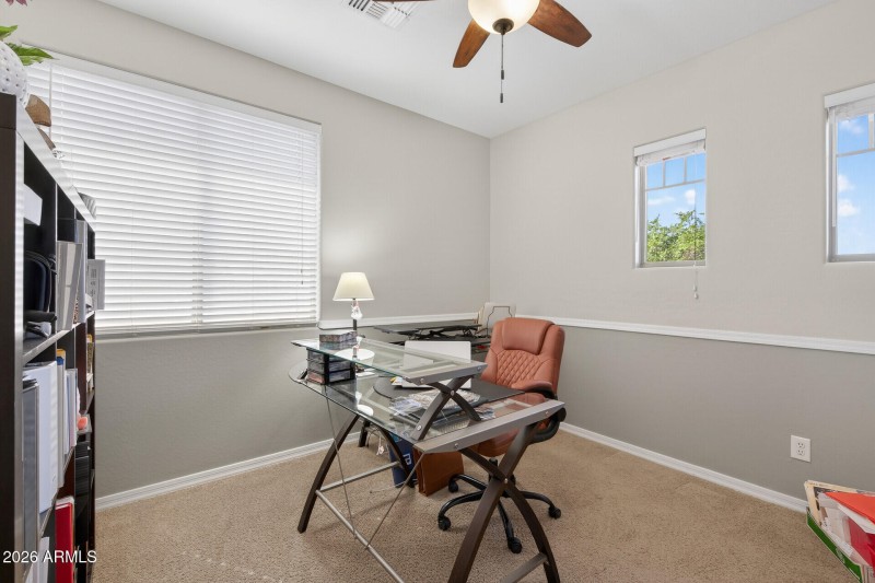 42_7135_W_Desert_Mirage_Dr42_mls