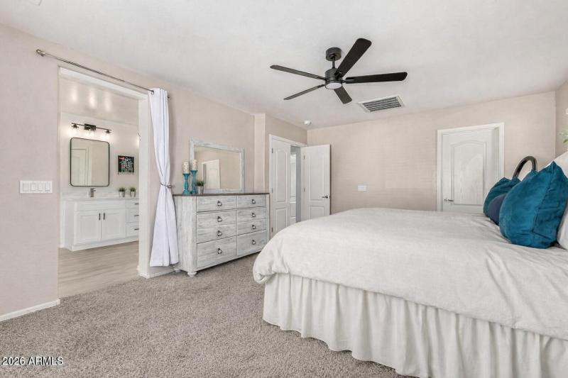 19674 E Thornton Rd primary bed with bed