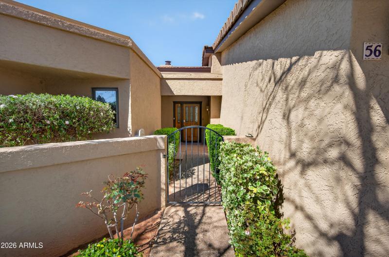 Entrance to front courtyard