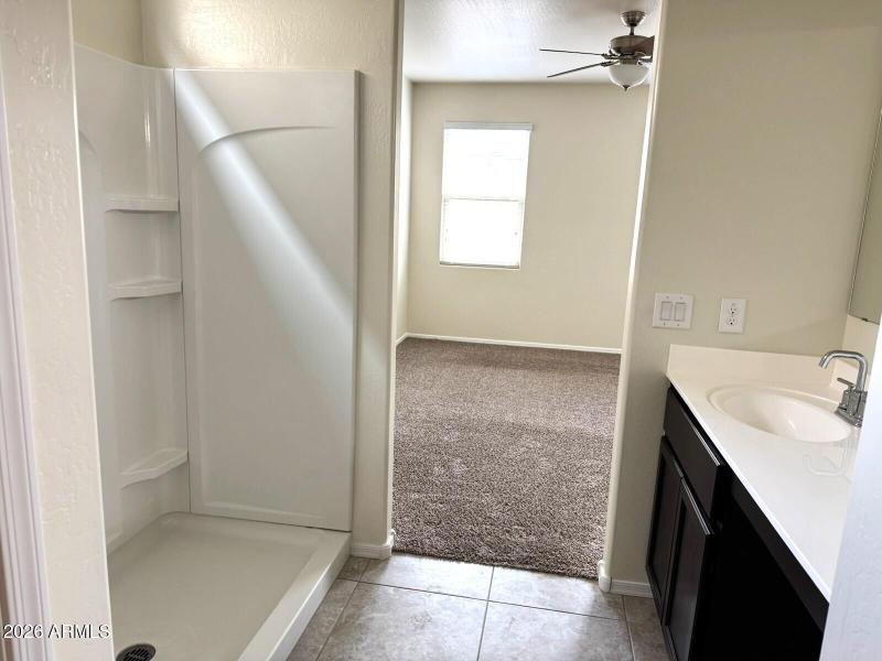 Master bath-walk-in shower