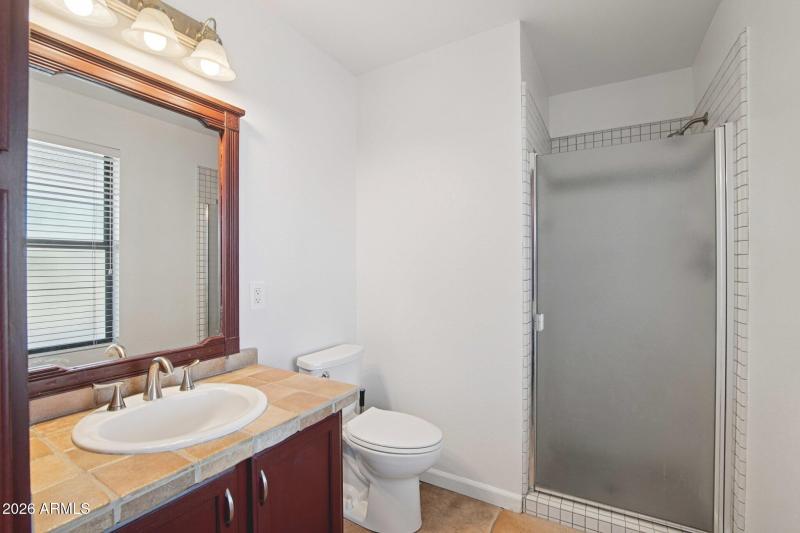 venusensuitebathroom3