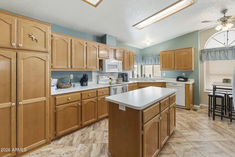 2-web-or-mls-dlb_7988-dlb_7992