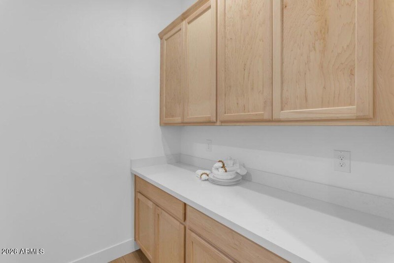 019_28-web-or-mls-082_a4m_ap_373