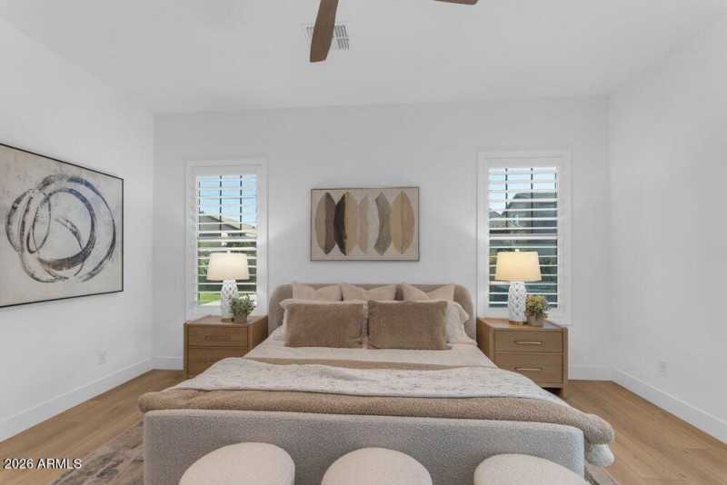 033_55-web-or-mls-163_a4m_ap_574