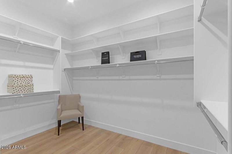 036_58-web-or-mls-172_a4m_ap_305