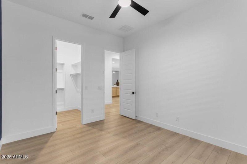 041_66-web-or-mls-196_a4m_ap_160