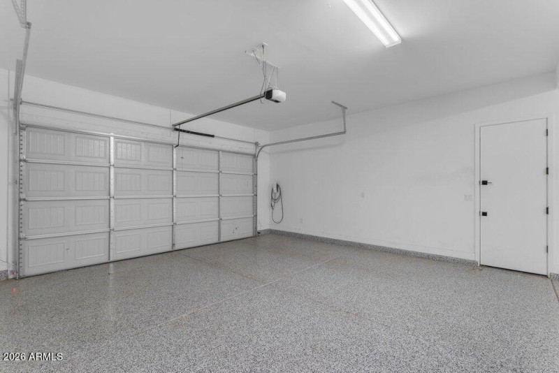 046_31-web-or-mls-091_a4m_ap_807