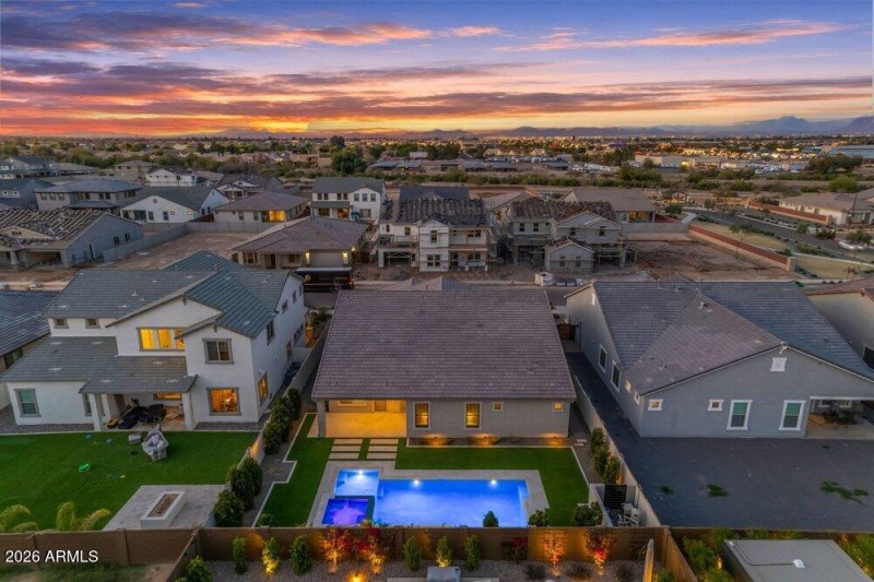 055_103-web-or-mls-548_a4m_tw_166