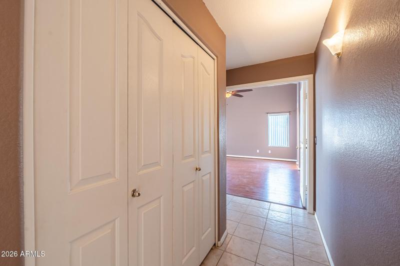 28Suprise 3bed 2bath 15551 N Lasso DR Wa