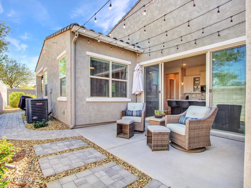 08-Patio-off-Kitchen-(4)