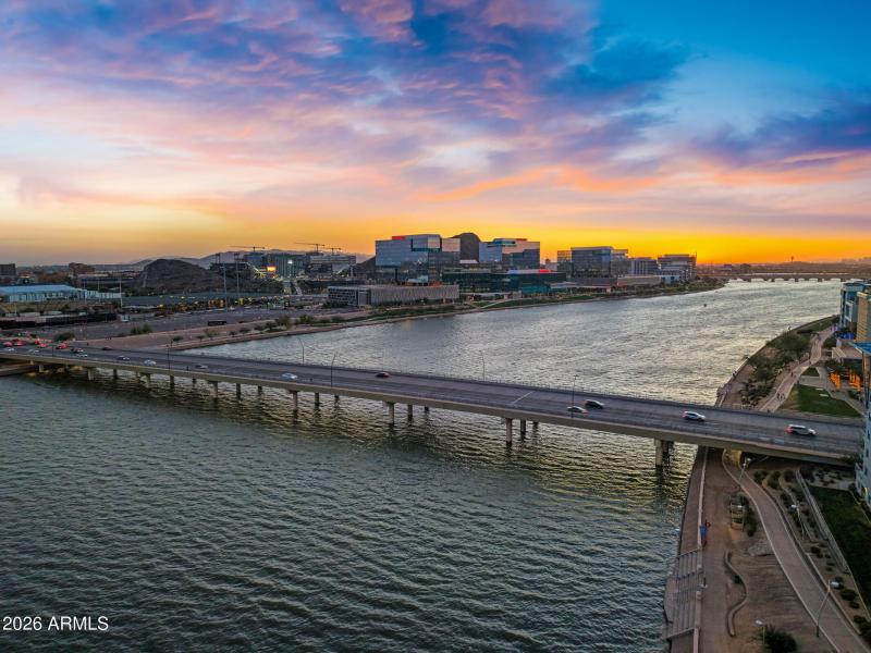 945 E Playa Del Norte Dr #5016-50