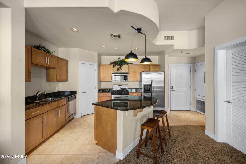 945 E Playa Del Norte Dr #5016-4