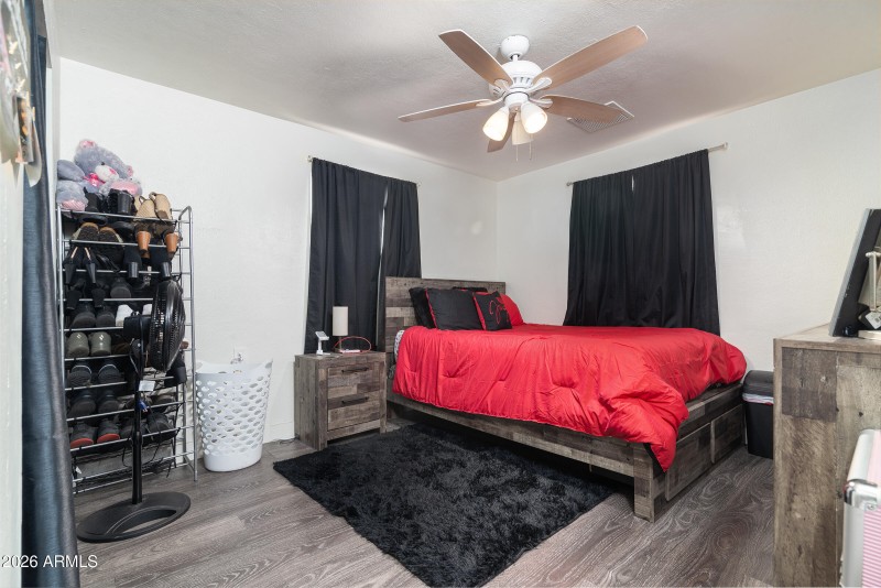 2142_Taylor_MLS_0021