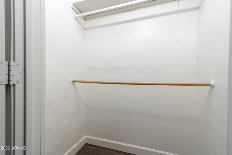 2142_Taylor_MLS_0012