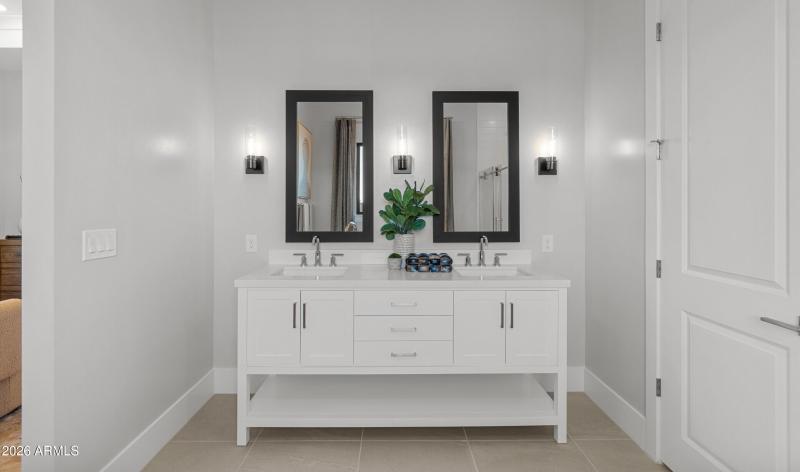 194225_Viviendo_Cork_Primary Bath_Loft_P