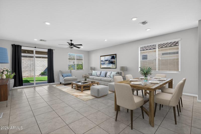 3VS) DINING TO GREAT ROOM