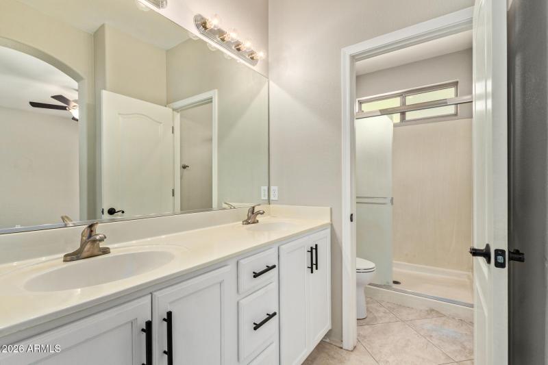 Primary Ensuite Bath