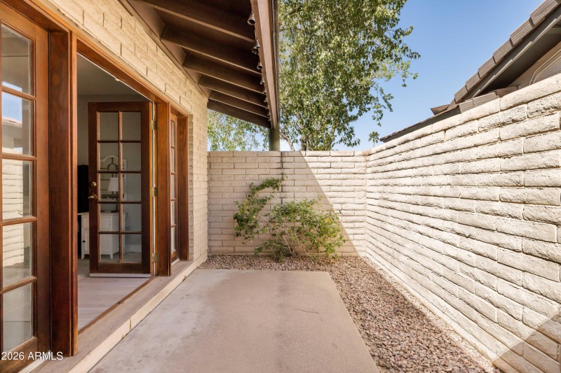 Primary_Bedroom_Private_Patio