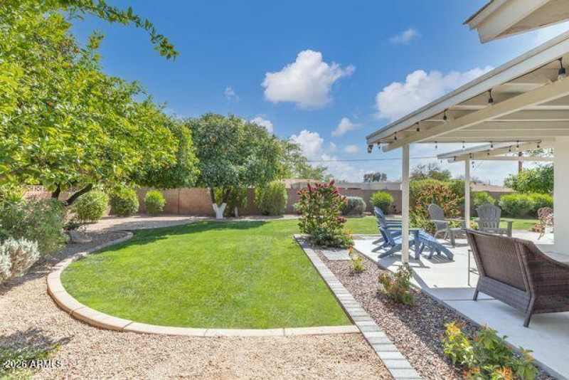 1109 Frier Pic- Backyard 8