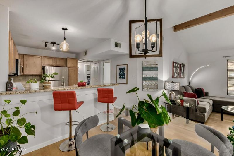 5122 E Shea Blvd 2097