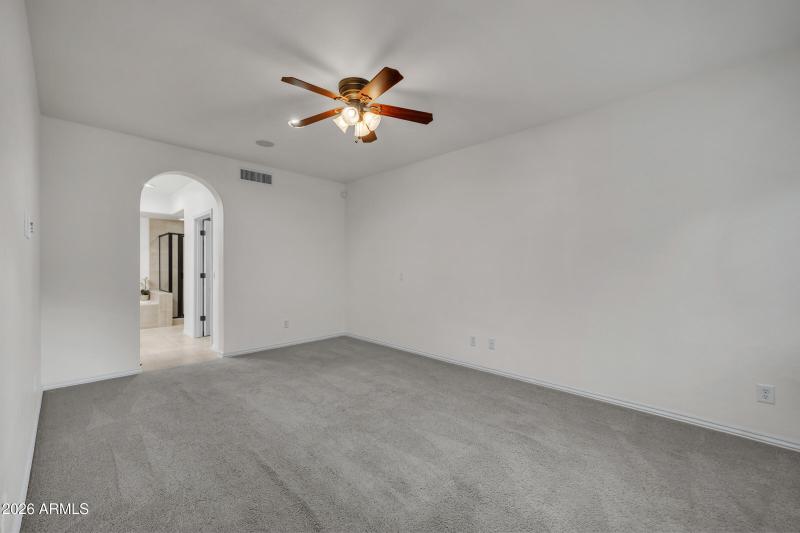 3935 E Rough Rider Rd #1250-18