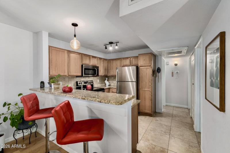 5122 E Shea Blvd 2097