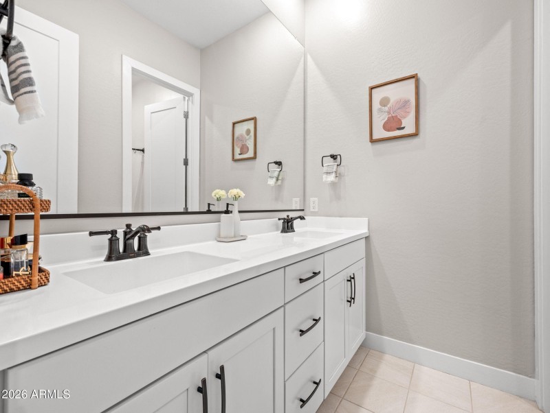 6-web-or-mls-1862 N 141st Ave-5