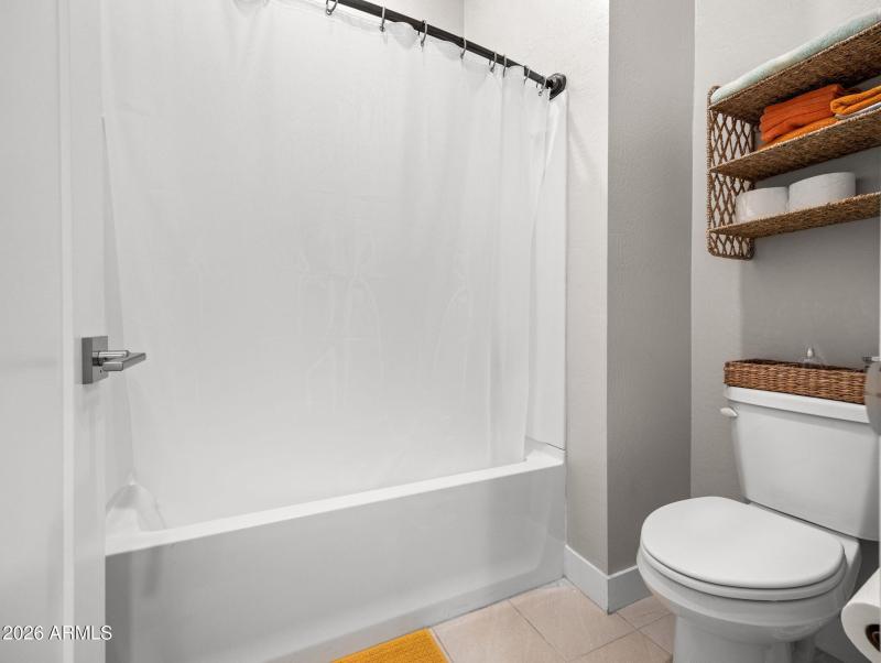 7-web-or-mls-1862 N 141st Ave-6