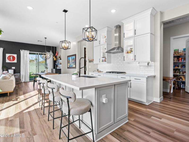 10-web-or-mls-1862 N 141st Ave-10