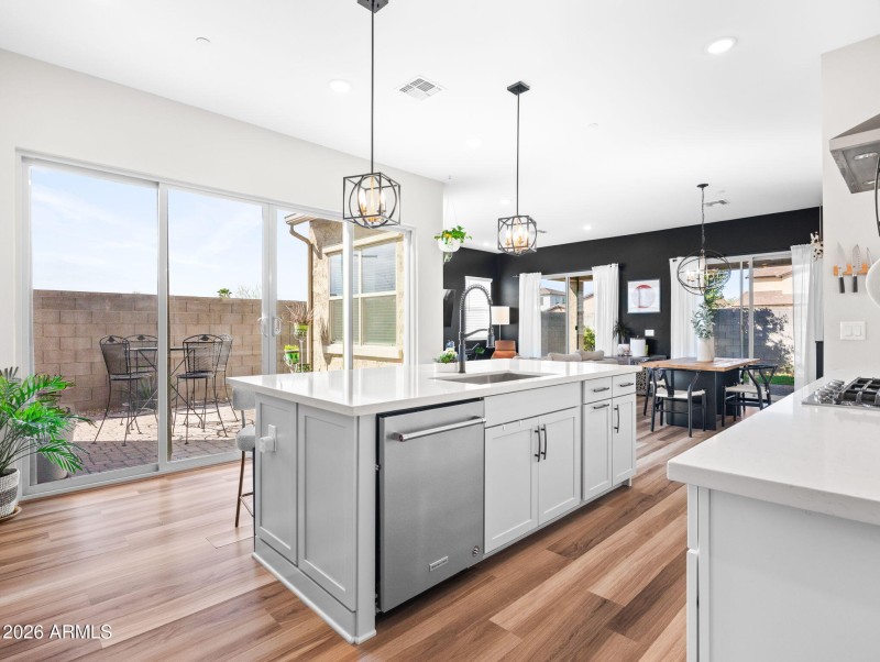 15-web-or-mls-1862 N 141st Ave-15