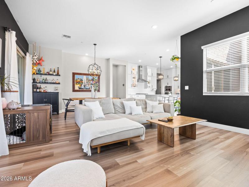 21-web-or-mls-1862 N 141st Ave-19