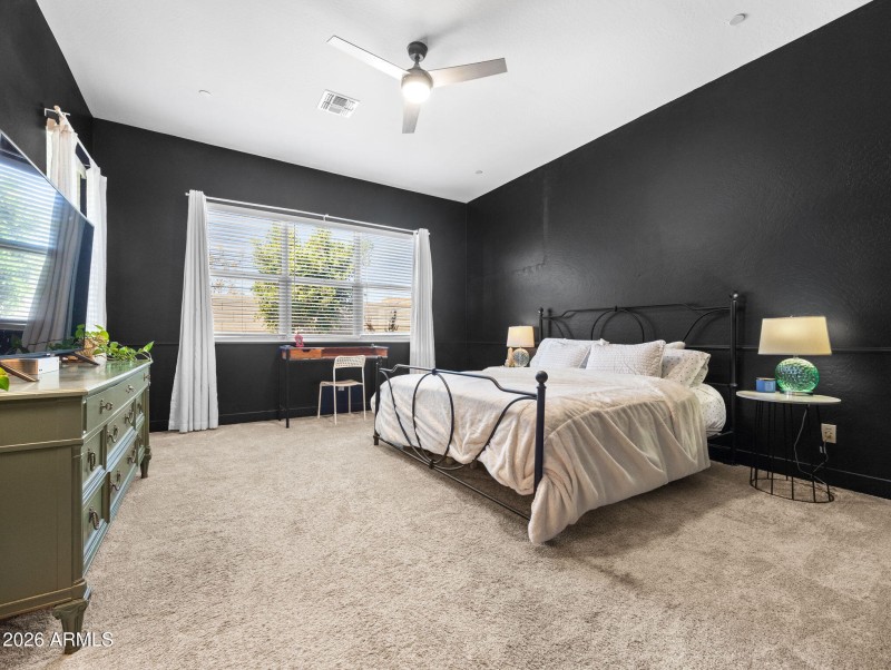 22-web-or-mls-1862 N 141st Ave-25