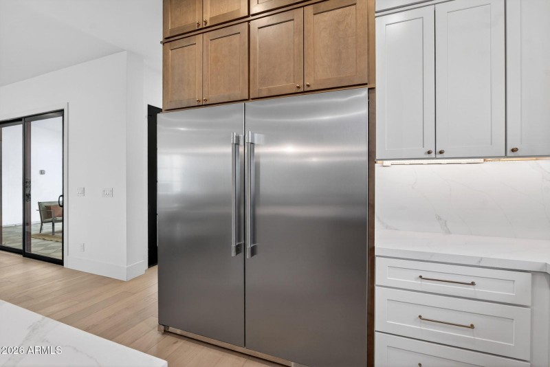 22-web-or-mls-516818 N 13th St