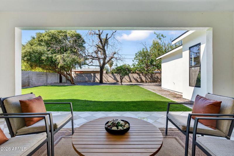 63-web-or-mls-616818 N 13th St