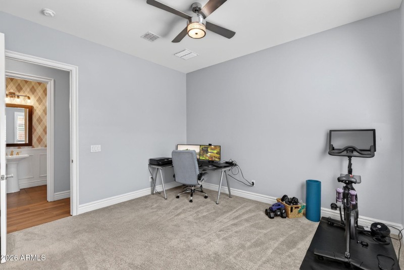 30-web-or-mls-22E Mead Dr