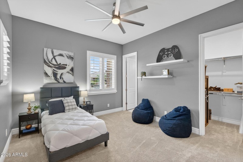 47-web-or-mls-25E Mead Dr