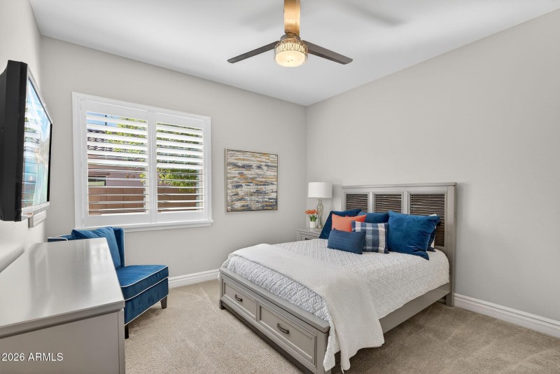 49-web-or-mls-29E Mead Dr