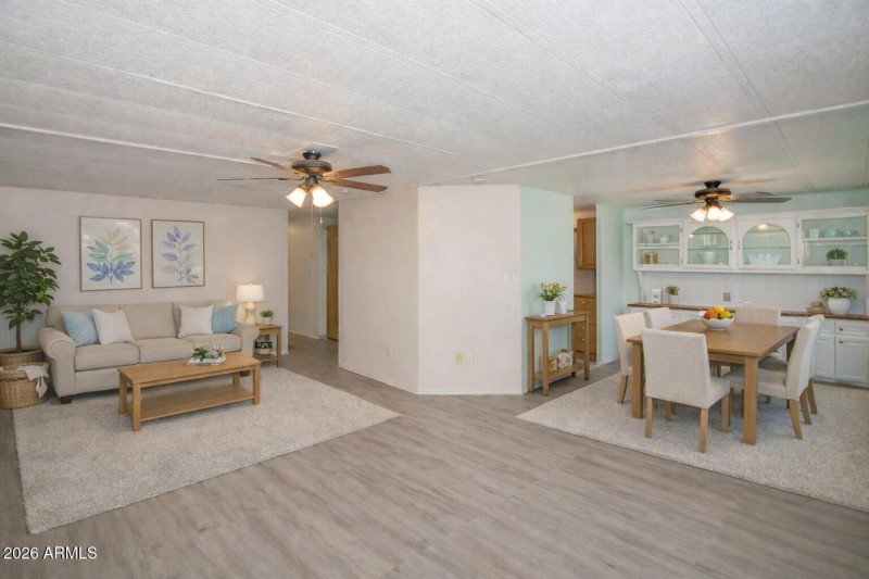 014_Living Room Virtually Staged