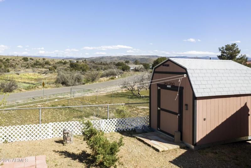 033_Shed & Lower Lot