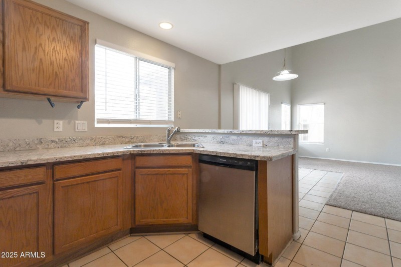 6-web-or-mls-QP-9303