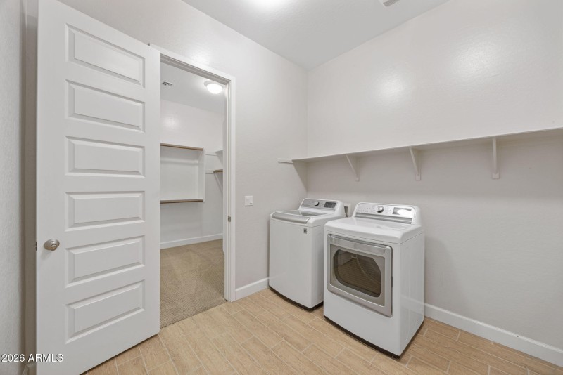 36-web-or-mls-2860-e-pinto-dr