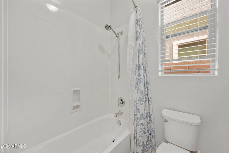 30-web-or-mls-2860-e-pinto-dr