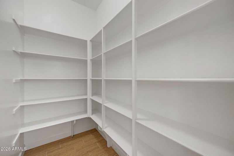 20-web-or-mls-2860-e-pinto-dr