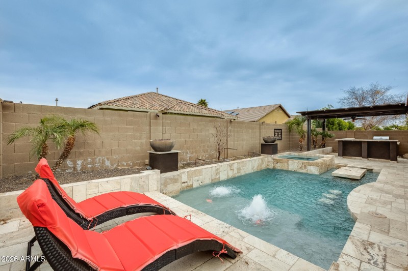 Baja Shelf in Pool / Bubblers