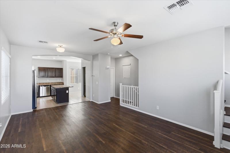 06-Living and Dining