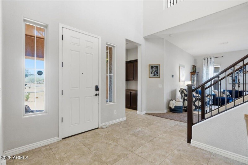 07-2486 E Lindrick Dr_RedHogMedia