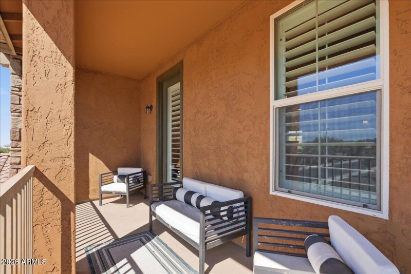 41-2486 E Lindrick Dr_RedHogMedia